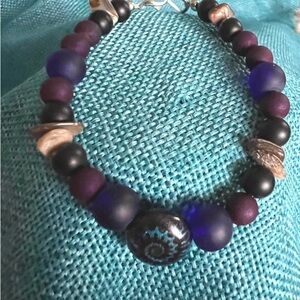 Beaded Bracelet in Purple and Black